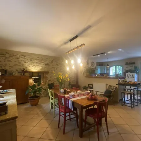 La Du Mas 3* Corbere